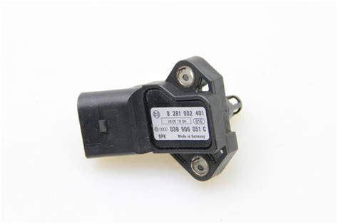 Naudotas Volkswagen Passat Oro slėgio daviklis 038906051C