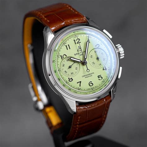 BREITLING PREMIER B09 CHRONOGRAPH PISTACHIO GREEN DIAL (2022) - IDWX