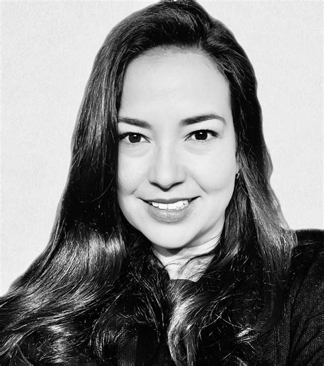 G-III Apparel names Paula Rosado as VP, global brand communications