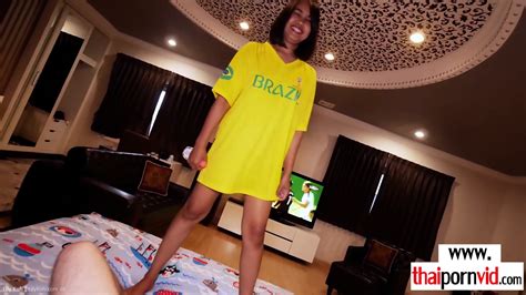 Petite Small Titted Amateur Thai Teen Lily Koh Playing With Saturated Balls Lily Porn