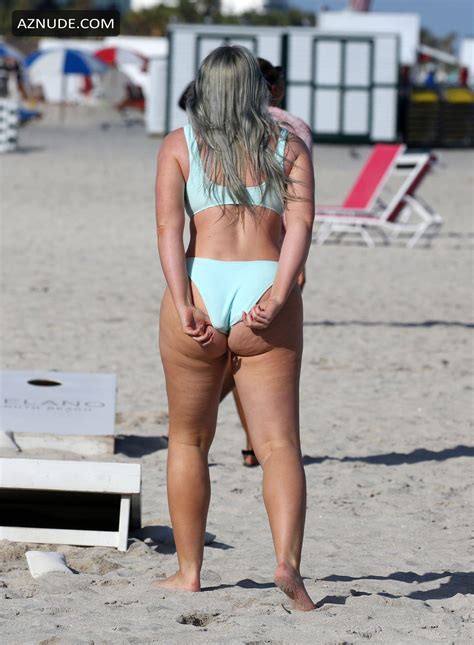Iskra Lawrence Shows Off Her Famous Curves In A Blue Bikini On The Beach In Miami