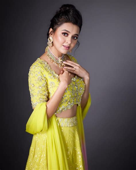 tejasswi prakash net worth in rupees 2022