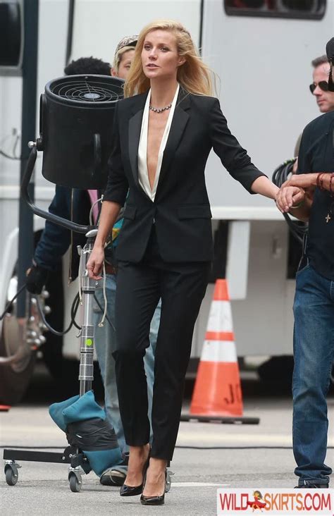 Gwyneth Paltrow Gwynethpaltrow Nude Instagram Leaked Photo 17