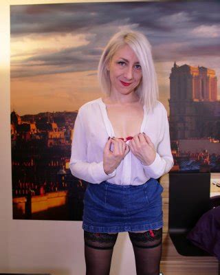 Big Booty French MILF Threesome Double Penetration Porn Pictures XXX Photos Sex Images