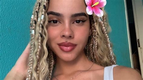 What To Know Before Getting A Medusa Piercing