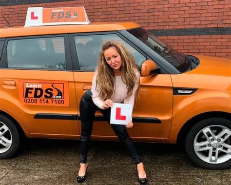 Rookie Instructor Fucks Classy MILF Datos De Videos Porno Vsex In