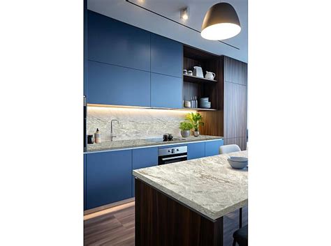 Кромка для плинтуса 27мм/1/Мрамор Аврора матовый 3050*32*0,6 (без клея ...