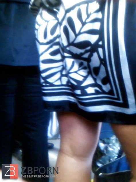 Voyeur Six Upskirt Ish On Super Sexy Shapely Hips ZB Porn