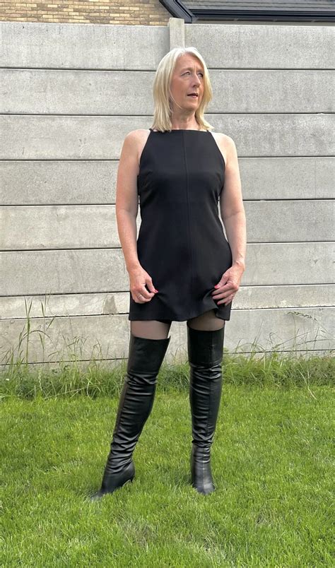 Housewife Katie 10 Nude Pics XHamster