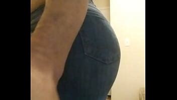 Gran Culo En Pantalones Cortos Ajustados XVIDEOS