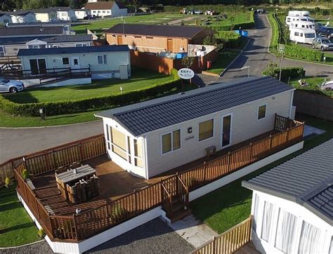 Creeksea Place Caravan Park Uk Caravan Centre