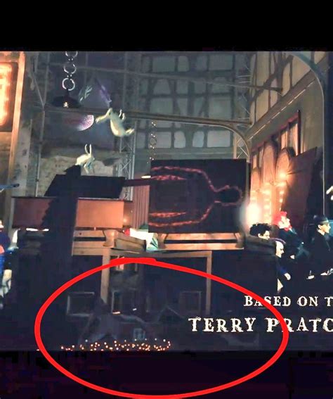 Jann On Twitter Just Noticed That A Naked Gabriel Holding That Box Is Actually