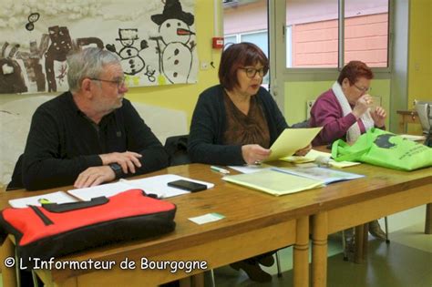 Saint Vallier Assembl E G N Rale Des P Tits Lutins L Informateur De Bourgogne