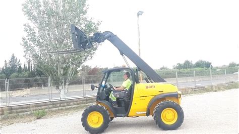 2007 JCB 527-55 - YouTube