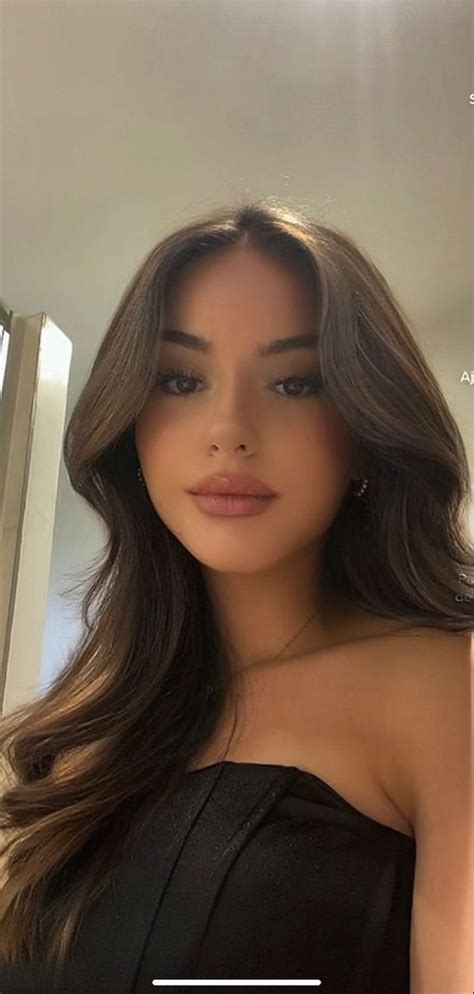 Tan Brunette Perfect Brunette Brunette Makeup Pretty Brunette Brunette Woman Pretty Brown