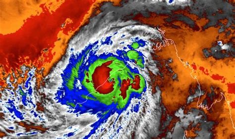 Cyclone Fani satellite images: STAGGERING strength of cyclone REVEALED ...