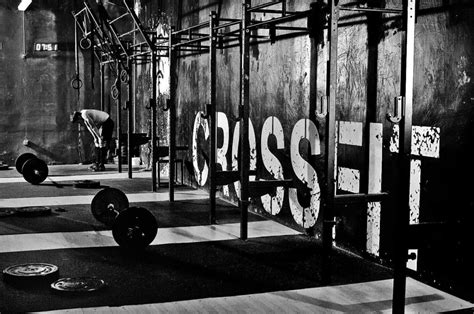 5 “Crossfit” workouts to try in a regular gym - Workout Bristol