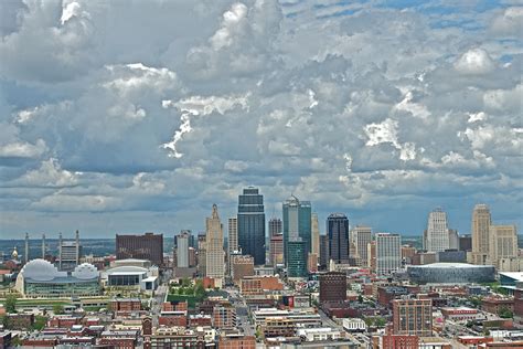 Downtown Skyline - Kansas City Photograph by Devin Botkins - Pixels