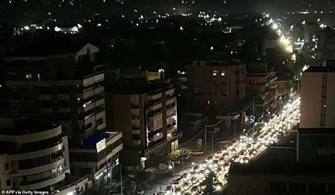 Thousands Flee Lebanon Amid Devastating Israeli Airstrikes Kill 492