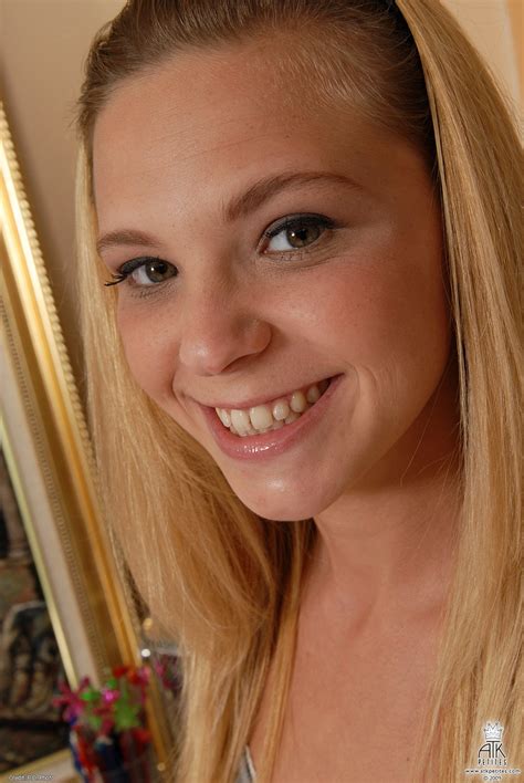 Destiny Garnet Des032PDP 195302008 Porn Pic