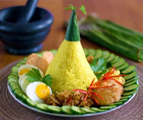 Indonesian Yellow Rice Nasi Kuning Singapore Food