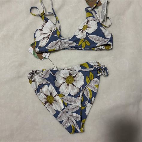 Volcom Blue And White Floral Bikini Set New Both Depop