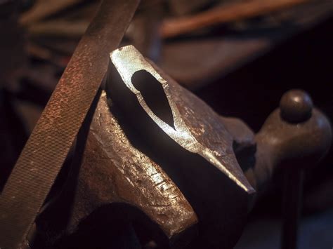 Antique Hatchet Restoration – Crossed Heart Forge