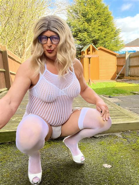 Amateur Crossdresser Kellycd Sexy Milf In White Fishnet Nude Pics Xhamster