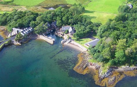 Melfort Harbour Waterside Holiday Cottages Nr Oban Scotland