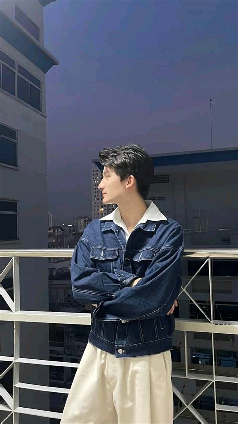 Hot boy sở hữu visual cực phẩm gây sốt Em trai ca sĩ đình đám showbiz nhan sắc chiều cao như