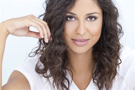 Belle Femme D hispanique De Latina Image stock Image du modèle blanc 25018177