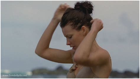 Naked Evangeline Lilly In Lost