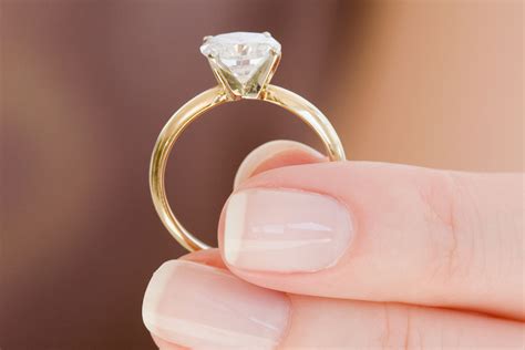 Where To Buy Engagement Rings Uk The Best Places To Buy A Ring In