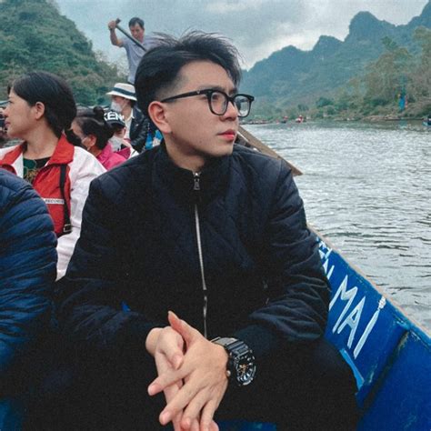 Stream Ngày Hôm Ấy Em Buông Tay Anh Vì Lý Do Gì Lý Do Là Gì AM Remix Remix Hot TikTok 2023 by