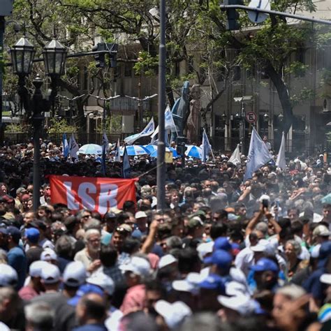 Zharick León la actriz hot que conquistó a los colombianos Infobae