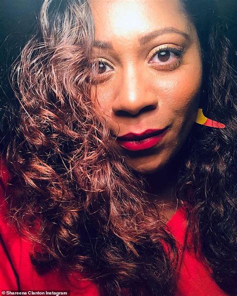 10 Hot Sexy Shareena Clanton Bikini Pics