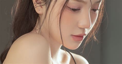 Sắc vóc gái xinh lấn át hot girl phim giờ vàng VTV