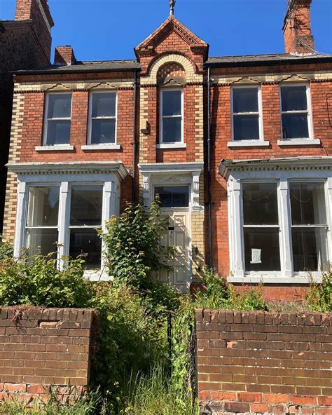 House hunters are searching for property for sale in cheltenham 20