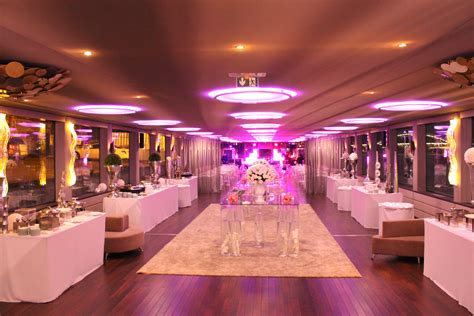 Location péniche pour mariage juif Paris - Seine-En-Bateaux