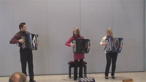 Sirkkojen tanssi / Ukko-Pekka Yliranta, Anna Jaakola ja Elina Joensuu ...