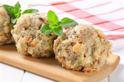 Südtiroler Speckknödel Rezept