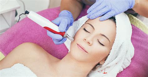 The Healing Timeline: Recovering From Microneedling In 3-5 Days