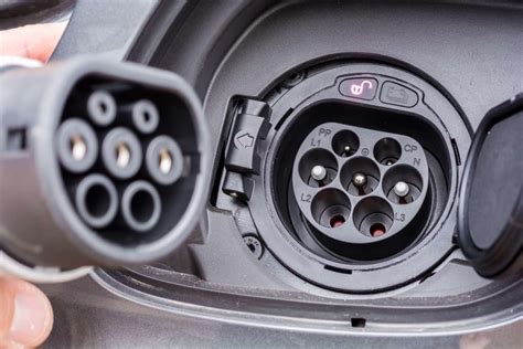 Typ 2 Stecker: Was ist der Standardanschluss für E-Autos in Europa?