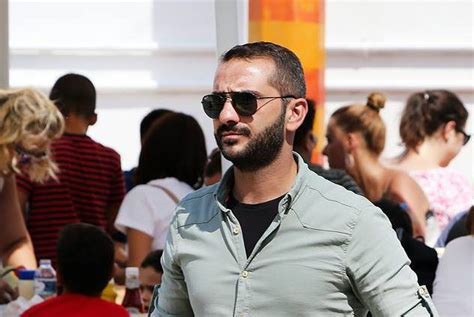 Και κάπως έτσι ο Λεωνίδας Κουτσόπουλος έγινε το νέο sex symbol Marie
