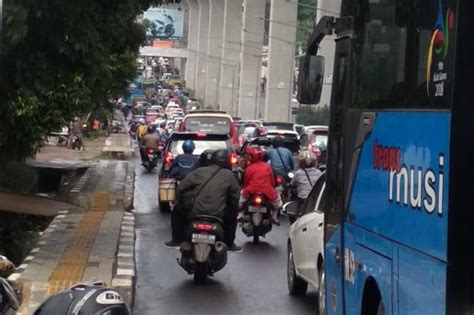 Empat Titik Rawan Macet Di Jantung Kota Palembang Gaya Hidup