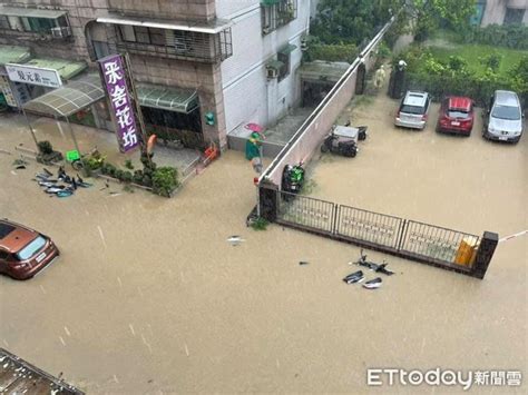 【情報】「209毫米」大豪雨灌爆台北 柯文哲：低於防洪標準淹水才負責 場外休憩區 哈啦板 巴哈姆特