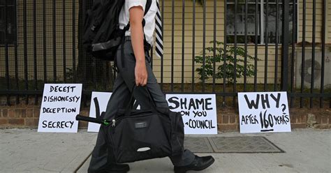 Same Sex School Newington College Turning Co Ed Parents Teachers React To Protests Honey