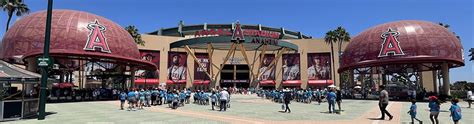 Angel Stadium of Anaheim: Ballpark guide for 2025 | Itinerant Fan