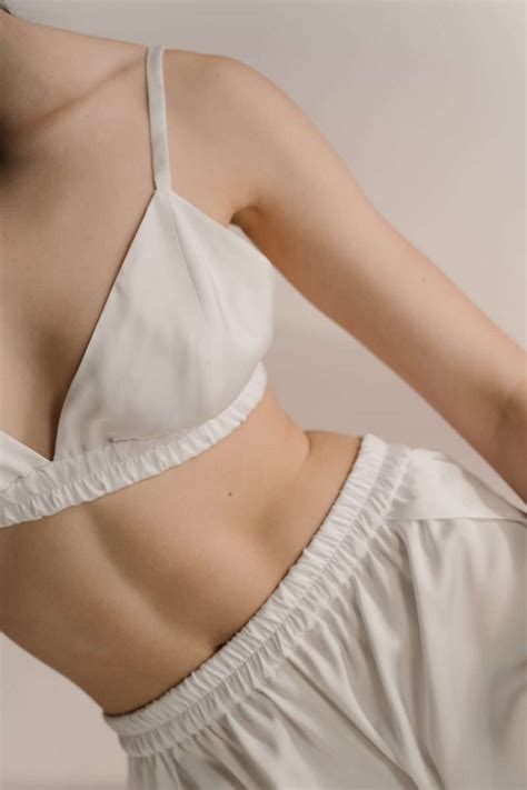 Best Organic Cotton Bralettes That Redefine Lingerie