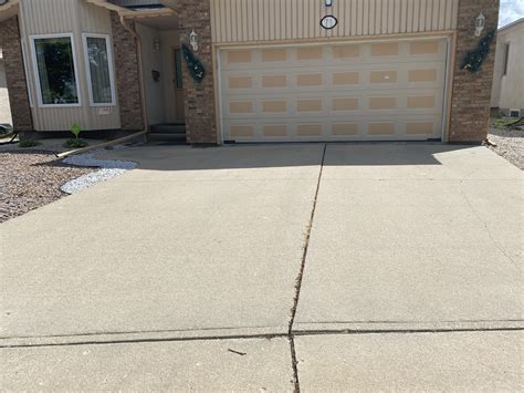 Entire Driveway Sinking - Slab-Jack Kings